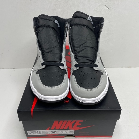 Nike Air Jordan 1 Retro High OG “Shadow 2.0” 2022 - Picture 2 of 4